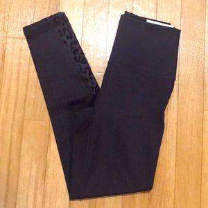 Aerie Offline Leggings - Leopard Mesh Sides